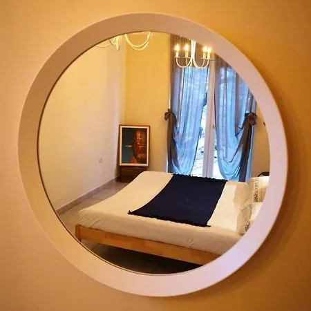 Aparthotel Yellow House Experience *